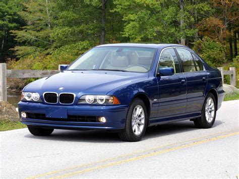 Enjoying your new 5 series, a guide to feautures and operation. BMW 5 Series (E39) - 2000, 2001, 2002, 2003 - autoevolution