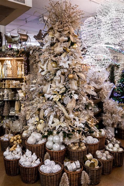 Top Trends In Christmas Home Decor For 2020 Better Home Products