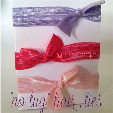 We have lots of these styling essentials. the daile lele: DIY Elastic Ribbon Hair Ties
