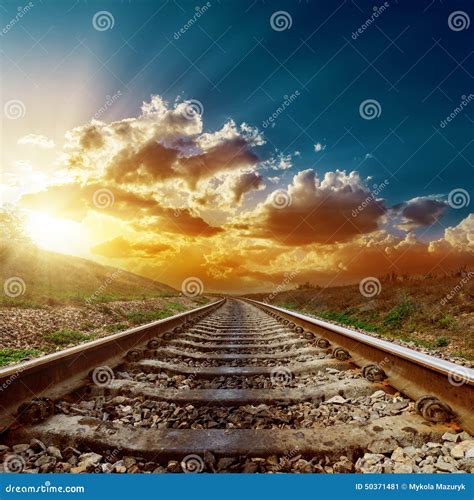 Sunset Over Railroad To Horizon Stock Image Image Of Cloud Iron