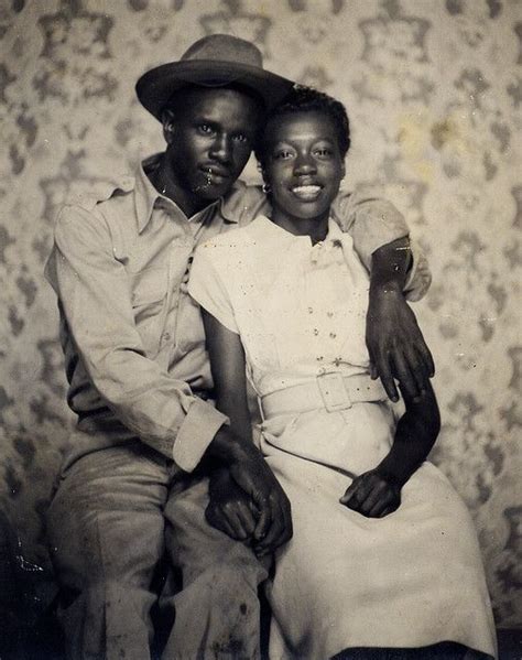 African American Couple Circa 1940 With Images Vintage Photos