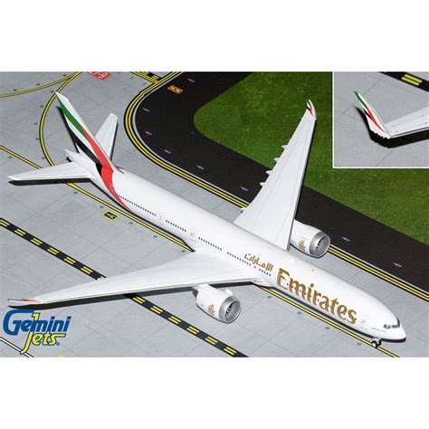Gemini Jets Emirates B777 9x A6 Eza Diecast Model Scale 1200