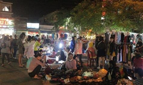 A Glimpse Of 5 Most Famous Night Markets In Danang Official Danang
