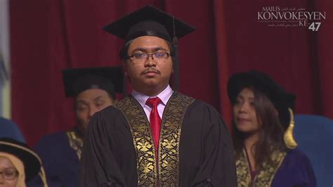 Dayang roziekah ussin (fuu) anugerah naib canselor. Anugerah Naib Canselor UKM Konvokesyen ke-49 - YouTube