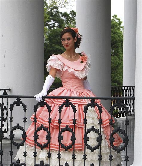Pin By Donna Nixon On Natchez Ms Southern Belle Dress Victorian Ball