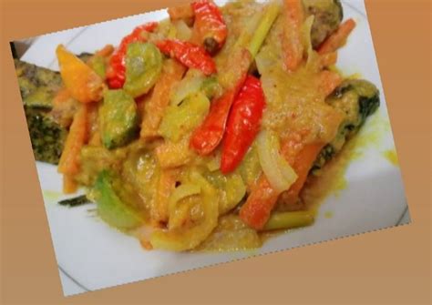 Pesmol ikan mujair bahan : Olahan Ikan Mujair Pesmol : Resep Pesmol Mujair Tomat Yang ...