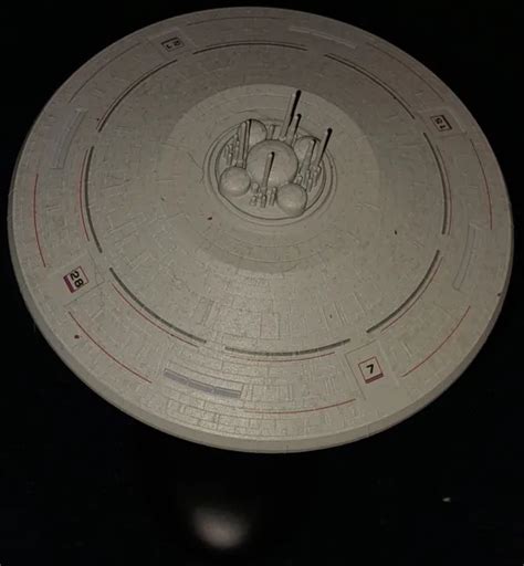 Star Trek Die Offizielle Raumschiffsammlung Sonderausgabe Raumdock Der