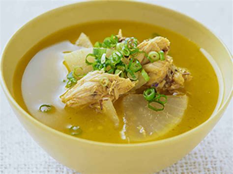 早稲田駅からすぐの行列の出来るスープカレー屋さん。 タイミング良く並ばずに入店。 季節野菜スープカレーをオーダー。 大きくカットされた野菜がゴロゴロ。 ちょうど良い . サバ缶のカレースープ：アスレシピ