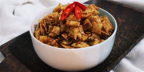 Sambal pedas mantab asli surabaya. Resep Sambal Goreng Pangsit Pedas Manis | merdeka.com