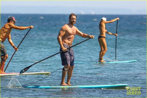 Gerard Butler Makes Out With His Mystery Girlfriend On The Water Photo 3205038 Bikini Gerard