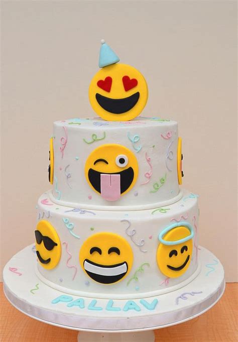 20 Emoji Cakes Ideas Cakes Mania
