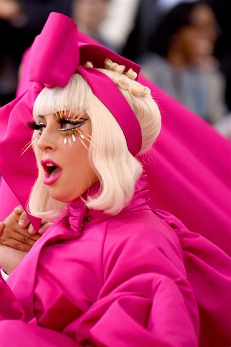Around 30+ hair stylists have worked with gaga since 2007. Lady Gaga's Hair Bow Is Cool From the Front, but Wait ...