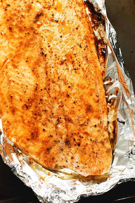 Try salmon with soy sauce, salmon fillets with creamy mashed potatoes and greens, or how about salmon with tomato pasta. Baked Salmon in Foil • Low Carb with Jennifer
