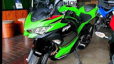 Bahkan bisa dilihat juga review oleh yang sudah punya ninja 250 2021 terbaru. KAWASAKI NINJA 250 SE 2020 | Striping BARU !! - YouTube