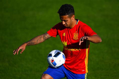 Thiago Alcantara Makes Spains Final Squad For Uefa Euro 2016