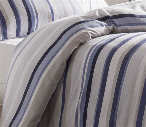 Sheets that stay on · free shipping & returns Nautical Stripe Duvet Cover, Easy Care Quilt Set Cotton ...