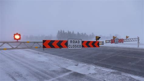 Winter Storm Closes Manitoba Highways Manitoba Cbc News