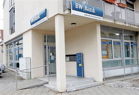Öffnungszeiten, adresse, email, telefonnummer, website, kontakt. UHLBACH: Es gibt lediglich noch Automaten an den ...