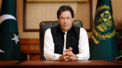 Learn more about khan's life and career. Pakistan PM Imran Khan in Indian Cricket Team, India Becomes World's Best Cricket Team Due To ...