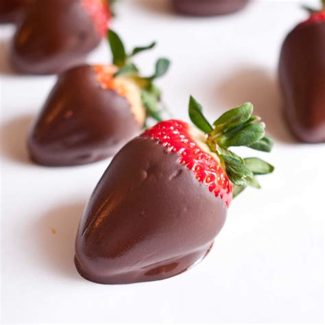 Chocolate Covered Strawberries From Domestic Fits Bake Your Day
