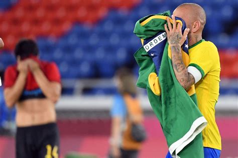 Brazil Retain Olympic Football Gold Medal As Dani Alves Cements Status