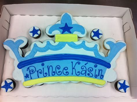 See more ideas about baby shower cupcakes, shower cupcakes, cupcake cakes. Baby Shower Boy Crown Cupcake Cake - CakeCentral.com