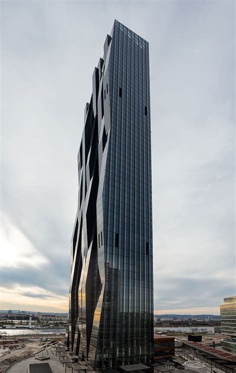 Dominique Perrault Architecture · Dc Tower I · Divisare