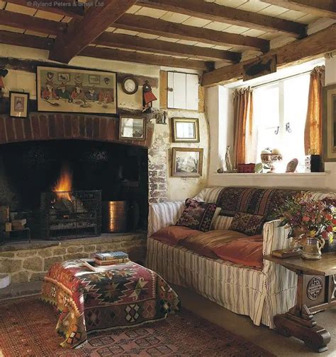 Textiles Decorating With Kilims English Cottage Interiors English