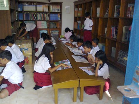 Dunia Perpustakaan Sekolah