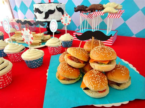 Sep 06, 2021 · mario hart celebró el primer año de su hija. decoracion primer anito | Decorar tu casa es facilisimo.com