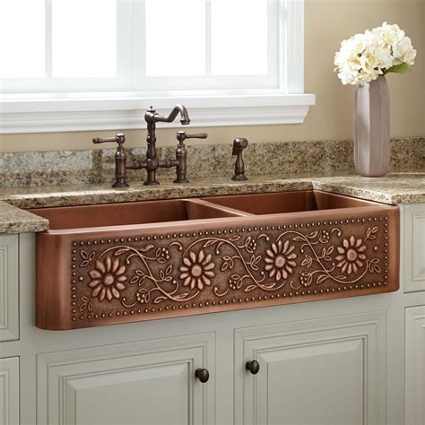 A farmhouse sink is a traditional style that has reemerged in the modern kitchen due to its unique style and functionality. 42" Sunflower 60/40 Offset Double Well Farmhouse Copper ...