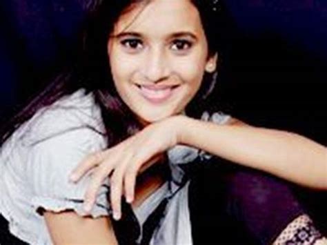 Shivani Surve Height Age Family Wiki More