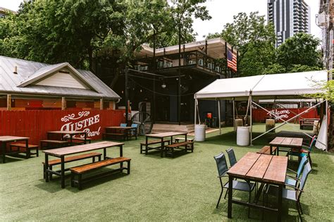 Lustre Pearl Rainey | Rainey District, Austin, Texas 78701 | Dunlap ATX