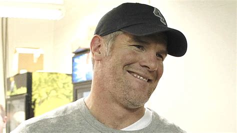 Brett Favre Set To Have No 4 Jersey Retired By Packers Sporting News