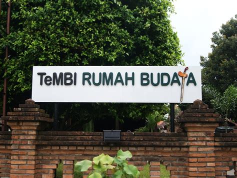 Nikmati kemudahan mencari / jual beli rumah di 99.co indonesia. Rumah Budaya Tembi | Selayang Pandang Perpustakaan di ...