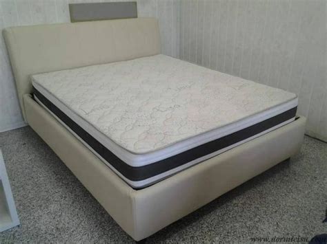 Scegli il tuo modello preferito di letti con contenitore 160x200 cm queen size a prezzi davvero economici e di grande qualità. Letto Contenitore Manon Con Rete Alza Testa Piedi - Dormicisu.com