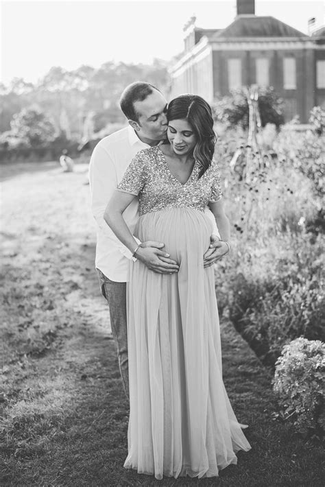 Pregnancy Photography Kensington Gardens Heather Neilson Photography
