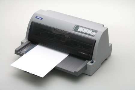 This flexible and compact printer can easily handle cut sheets. Epson LQ-690 - новинка в лінійці матричних принтерів ...