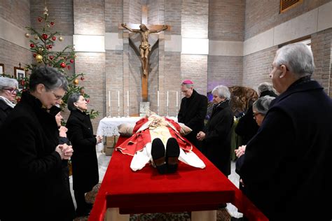 Funerali Papa Ratzinger Dai Presidenti E Alle Teste Coronate Ecco Chi