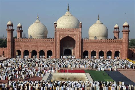 Breaking news headlines about ramadan 2021, linking to 1,000s of sources around the world, on newsnow: Mosques in Pakistan Will Not be Closed During Ramadan