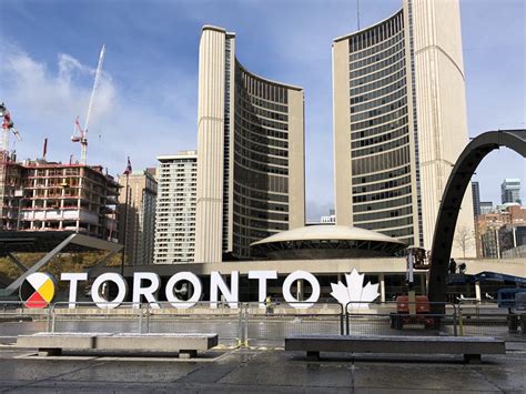 Toronto City Hall 536 Photos And 26 Reviews Landmarks And Historical