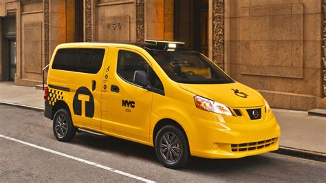 Basically, it's like arro or curb. El taxi de NYC del futuro | Nissan USA