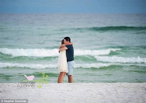 Florida Couple Overjoyed After Stranger Captured Mans Proposal And