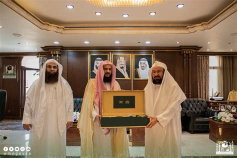 𝗛𝗮𝗿𝗮𝗺𝗮𝗶𝗻 On Twitter Sheikh Abdul Rahman Sudais Met With The Two New