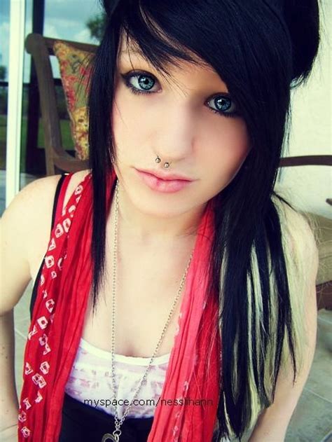 Cute Emo Girl Hairstyle Emo Wallpapers Of Emo Boys And Girls