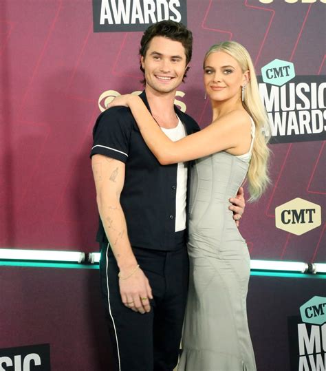 Why Kelsea Ballerini And Chase Stokes Are ‘secure In Their Romance Theusminds The Us Minds