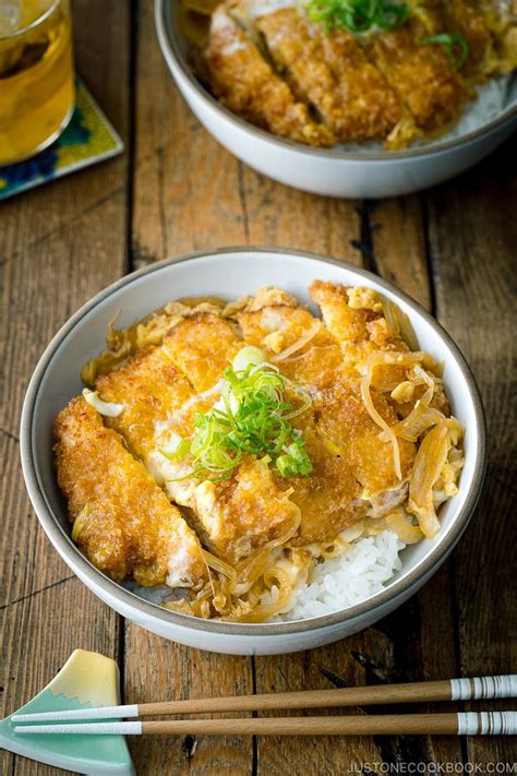 Katsudon Pork Cutlet Rice Bowl Video Recipe Katsudon Easy Japanese Recipes Cooking