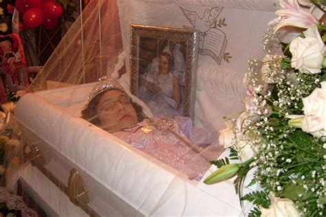 Beautiful Girls In Their Caskets Woman In Her Open Casket At A