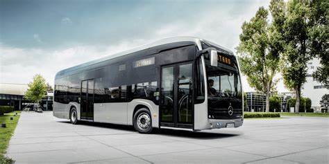 Mercedes Benz Ecitaro Fuel Cell City Bus Will Be Available Starting