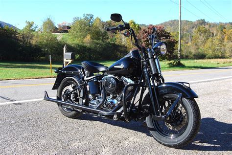 2006 Harley Softail Heritage Springer Classic Custom Black Bobber Old